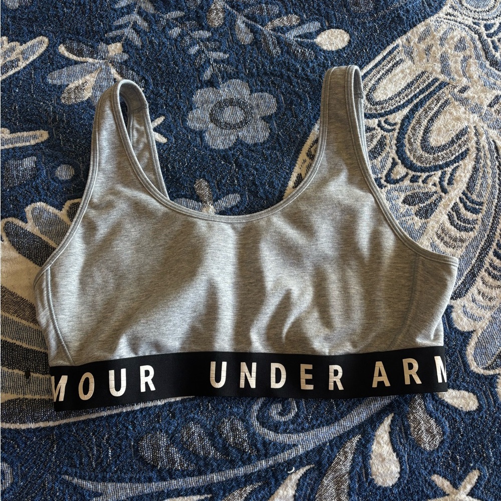 Under Armour Heather Gray Athletic Top